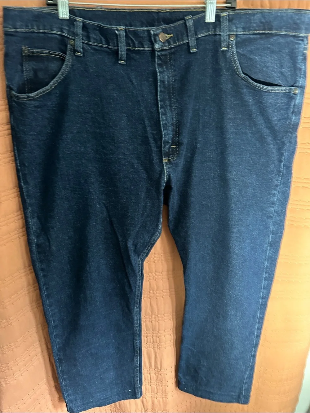 Wrangler Men's Classic Indigo Straight Jeans